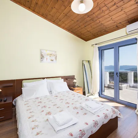 Sunrise Villa Chaliotata
